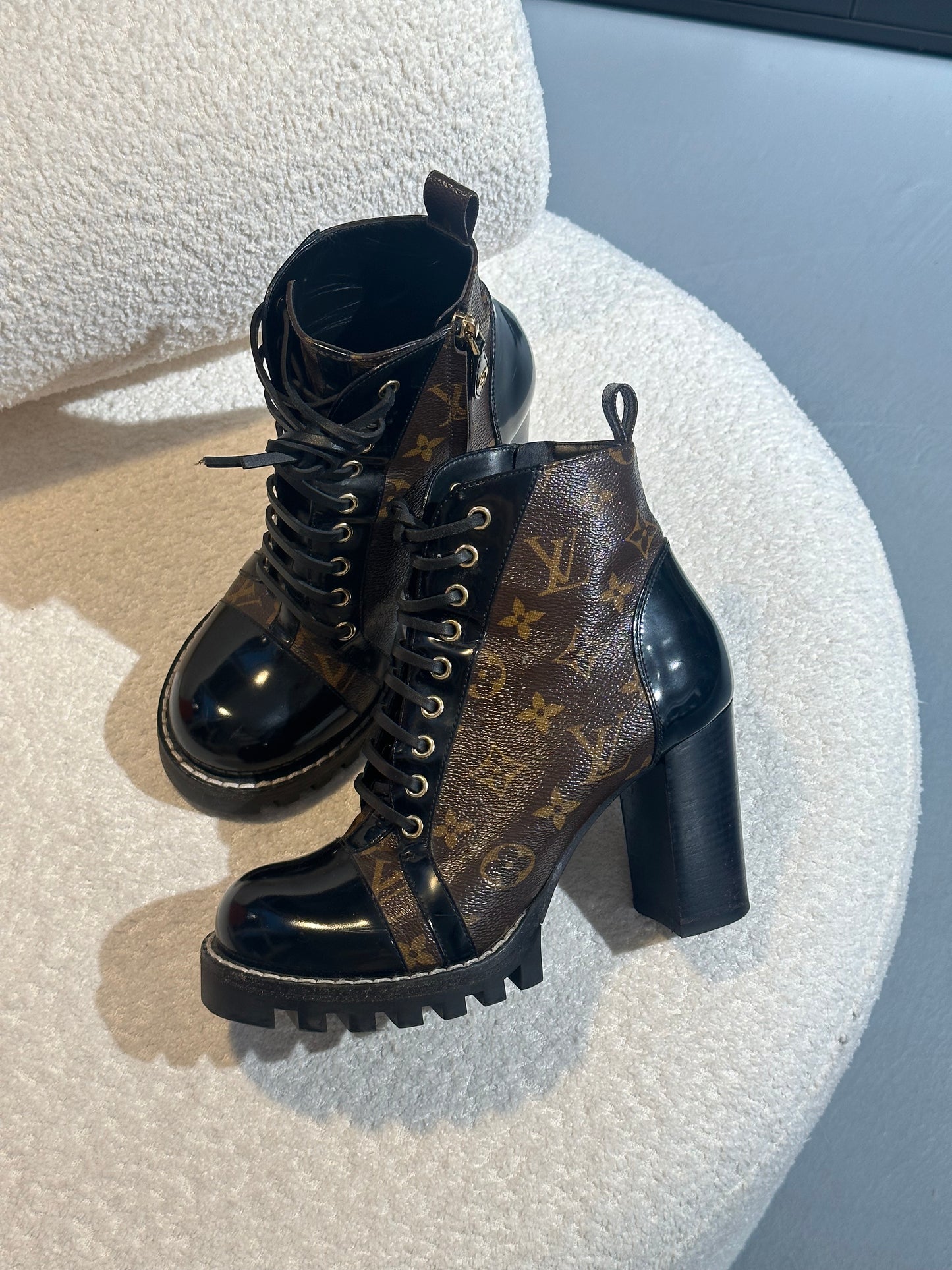 Чоботи Louis Vuitton