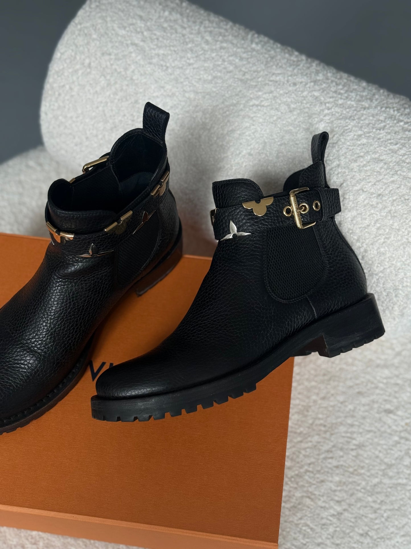 Чоботи Louis Vuitton
